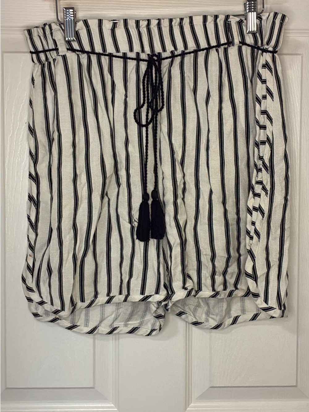 Striped Paperbag Waist Bermuda Shorts - Black/White